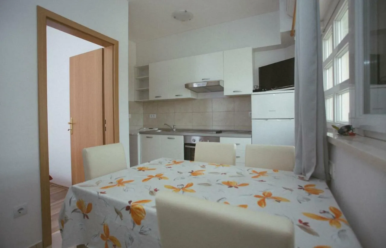 Apartment Ribica Kastela